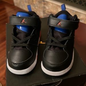 Baby/Toddler Air Jordan Flight Club ‘91 (worn once) black blue orange and white